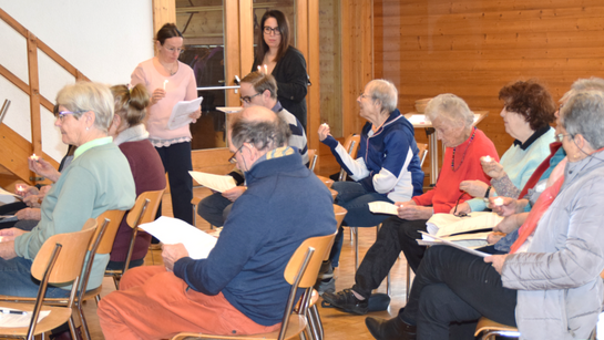 Les participants au culte